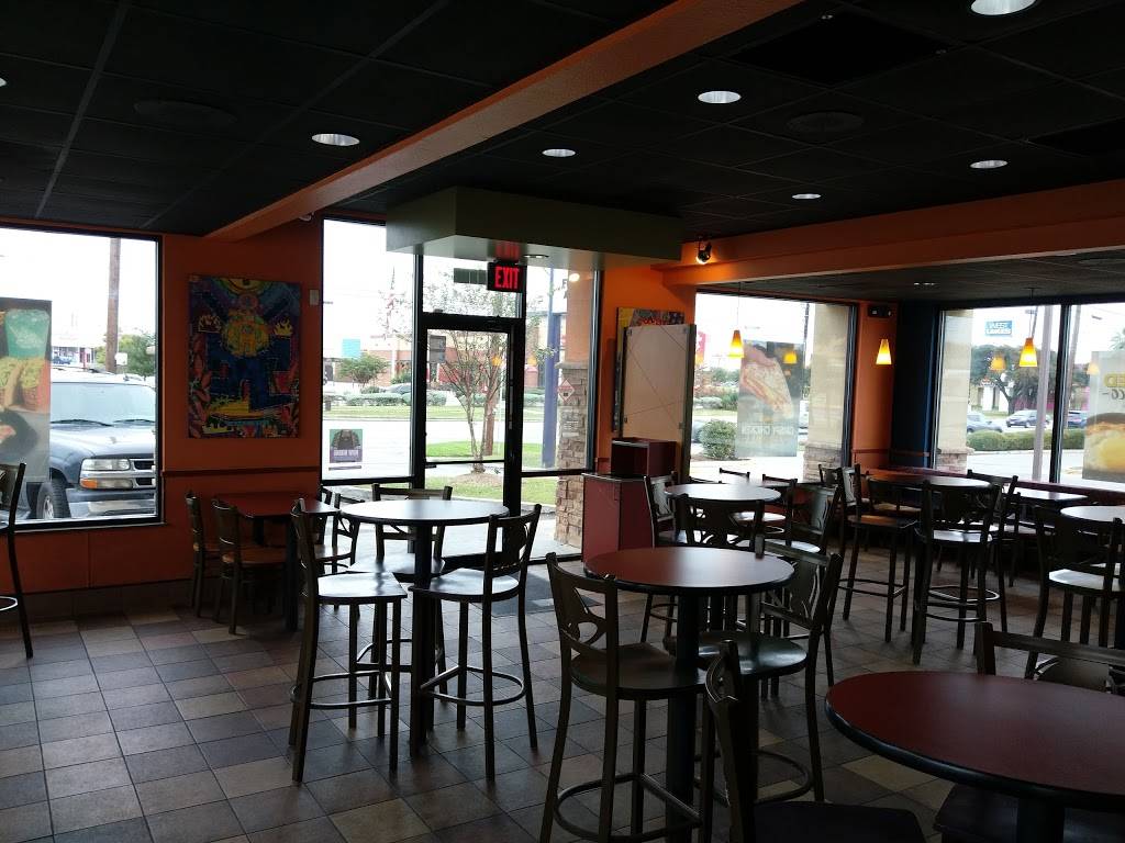Taco Bell | meal takeaway | 8288 Marbach Rd, San Antonio, TX 78227, USA | 2106865885 OR +1 210-686-5885
