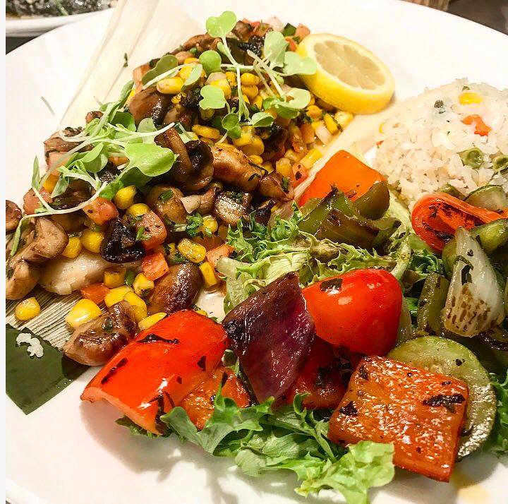 Cacao Restaurant | restaurant | 1046 W 103rd St, Kansas City, MO 64114, USA | 8169423247 OR +1 816-942-3247