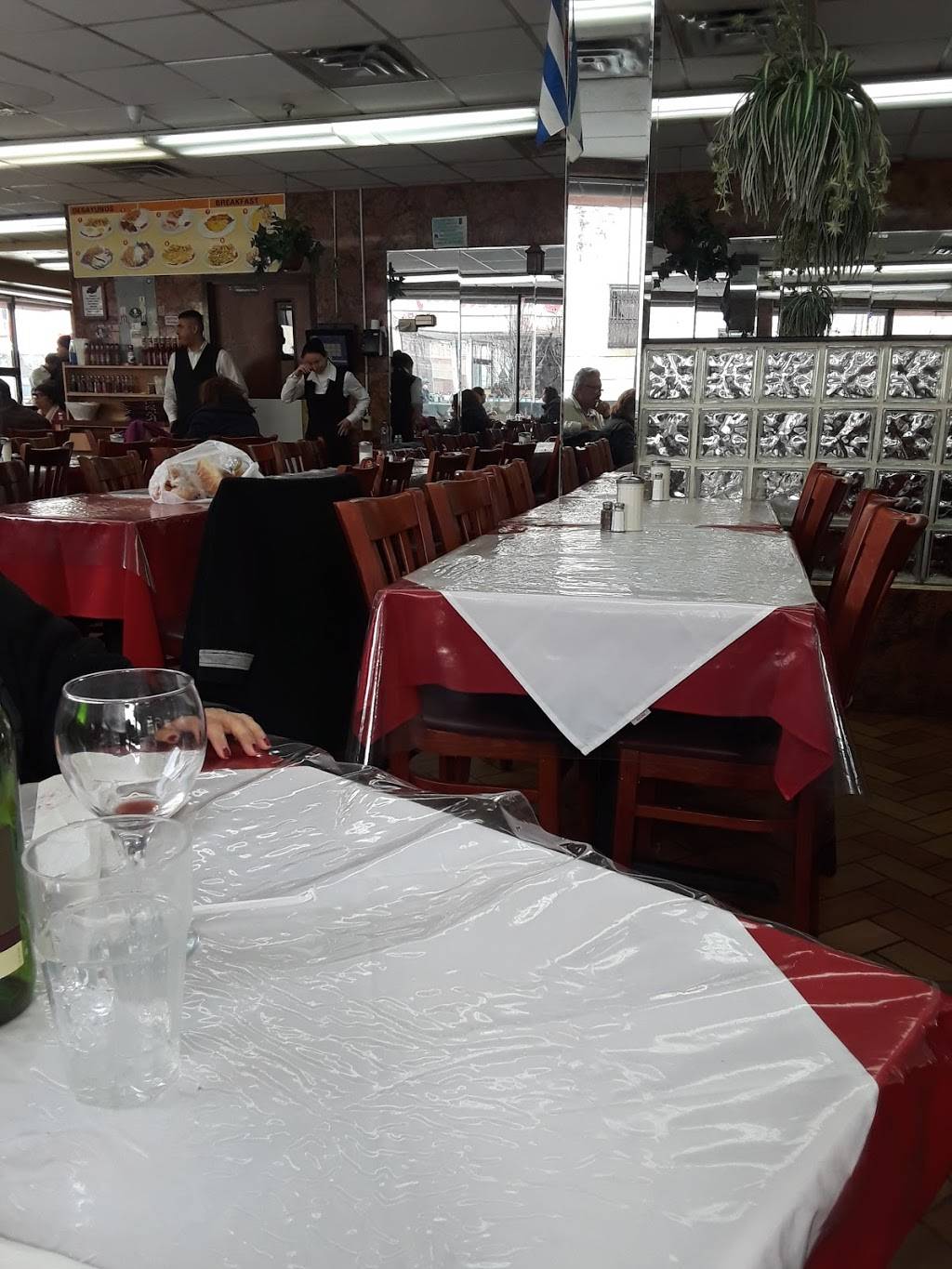 La Esquina | restaurant | 2701 Central Ave, Union City, NJ 07087, USA | 2017664080 OR +1 201-766-4080