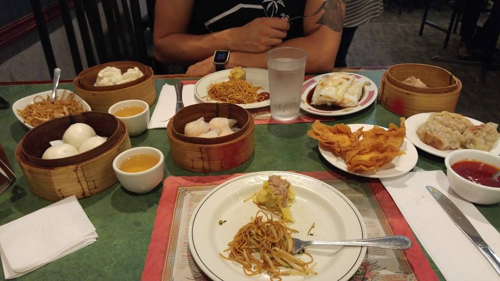 May Wah Inn Chinese Cuisine | restaurant | 1689 University Ave W, Windsor, ON N9B 1C3, Canada | 5192564755 OR +1 519-256-4755