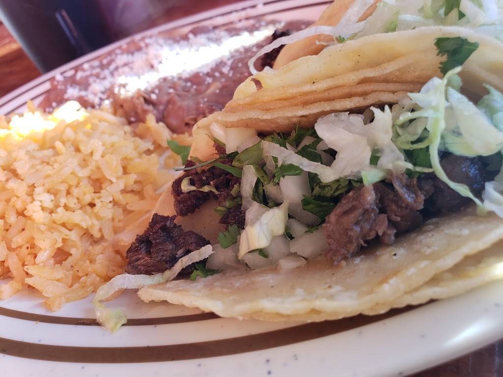 Ricos Mexican Food | restaurant | 222 E Sierra Ave, Portola, CA 96122, USA | 5308324017 OR +1 530-832-4017