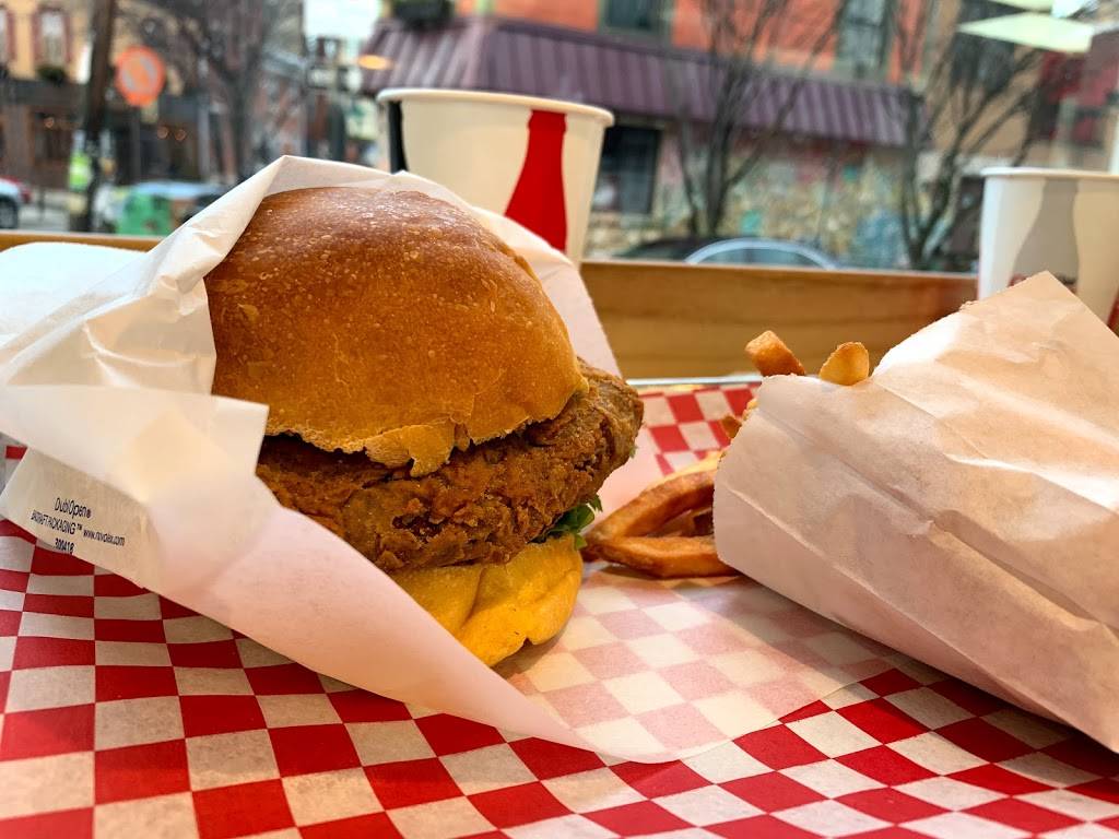 Redcrest Fried Chicken | restaurant | 1525 S 11th St, Philadelphia, PA 19147, USA | 2154546951 OR +1 215-454-6951