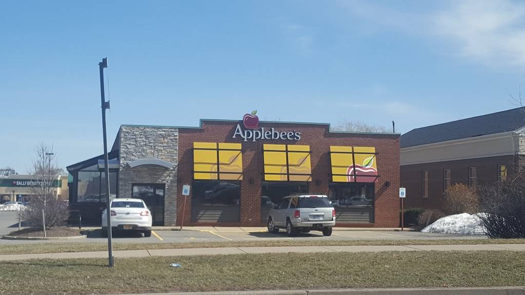 Applebees Grill + Bar | restaurant | 5017 Transit Rd, Williamsville, NY 14221, USA | 7166337635 OR +1 716-633-7635