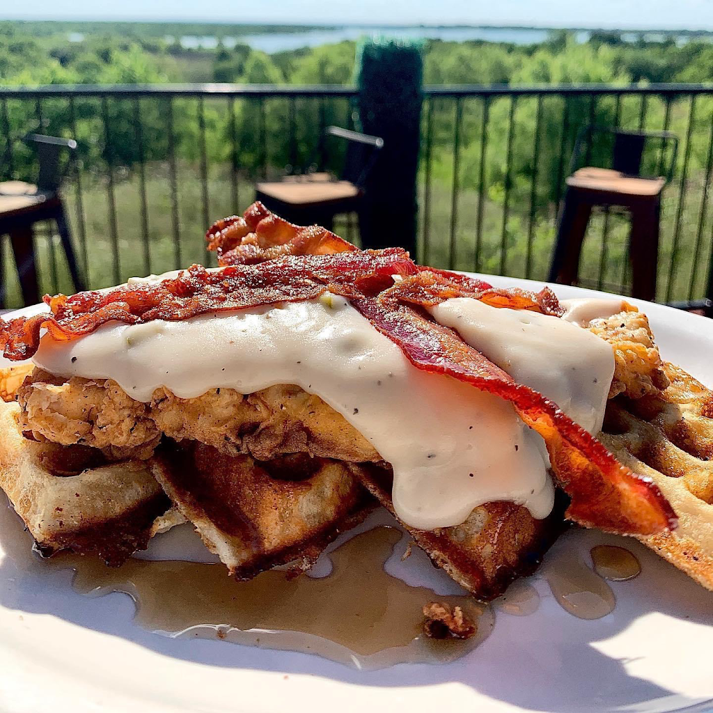 Lakeview by Peppersmash | restaurant | 4847 Main St, The Colony, TX 75056, USA | 2143907574 OR +1 214-390-7574