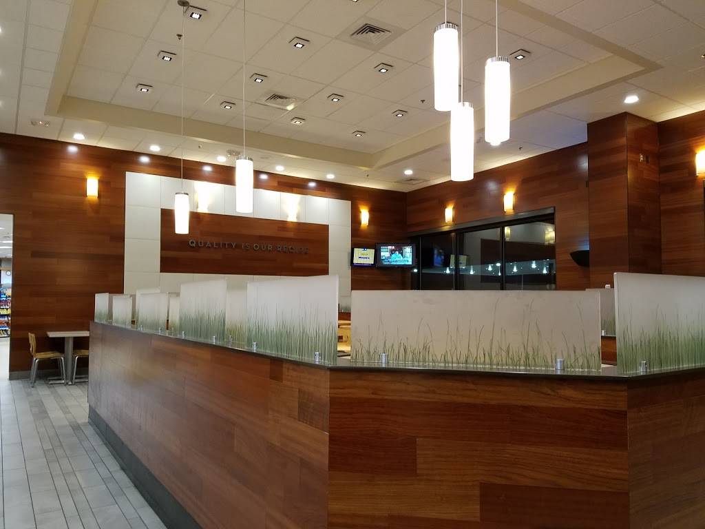 Wendys | restaurant | 18011 Colorado St, Hebron, IN 46341, USA | 2196966437 OR +1 219-696-6437