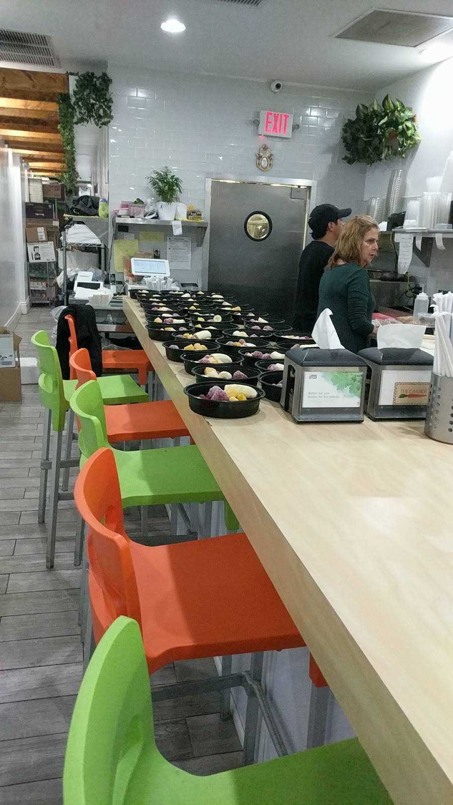 The Carrot (Kosher) | restaurant | 9519 Harding Ave, Surfside, FL 33154, USA | 7862167355 OR +1 786-216-7355