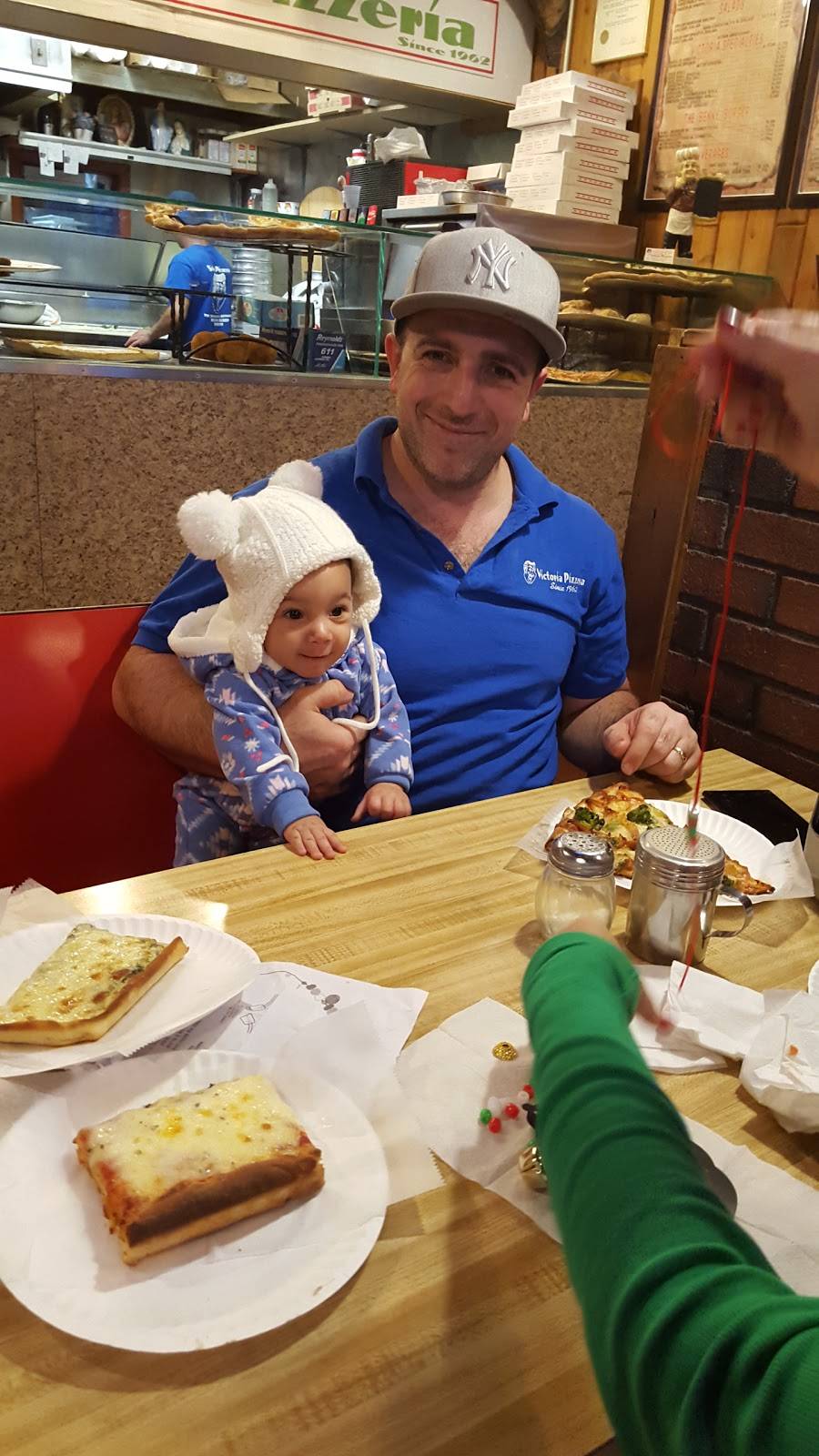 Victoria Pizzeria | meal delivery | 2716 Gerritsen Ave, Brooklyn, NY 11229, USA | 7188919496 OR +1 718-891-9496
