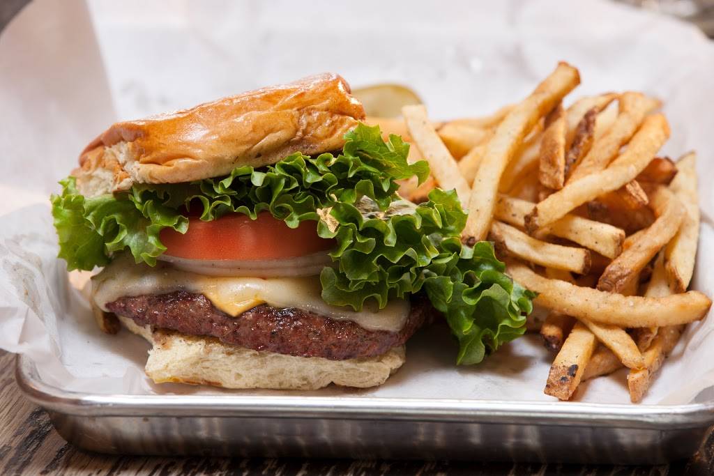 Prairie Moon | restaurant | 4407, 1635 Chicago Ave, Evanston, IL 60201, USA | 8478648328 OR +1 847-864-8328