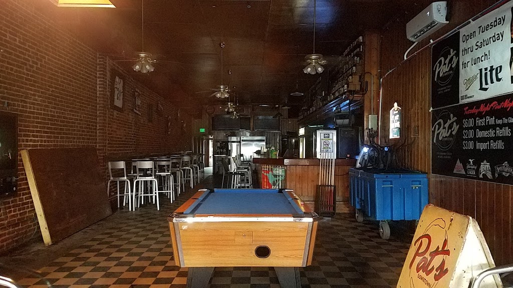 Pats Downtown Grill | restaurant | 271 Dauphin St, Mobile, AL 36602, USA | 2514389585 OR +1 251-438-9585