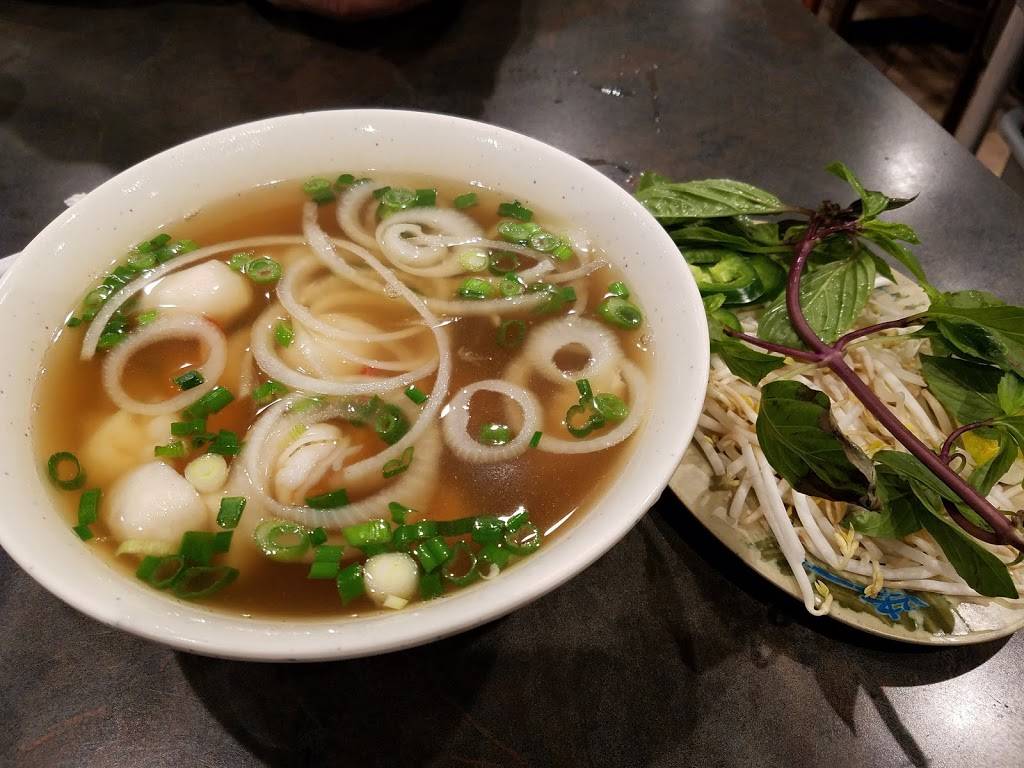 PHO 2000 | restaurant | 17801 Pioneer Blvd, Artesia, CA 90701, USA | 5624678013 OR +1 562-467-8013
