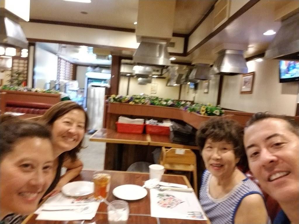 Pine Tree | restaurant | 25890 S Western Ave, Harbor City, CA 90710, USA | 3103251186 OR +1 310-325-1186