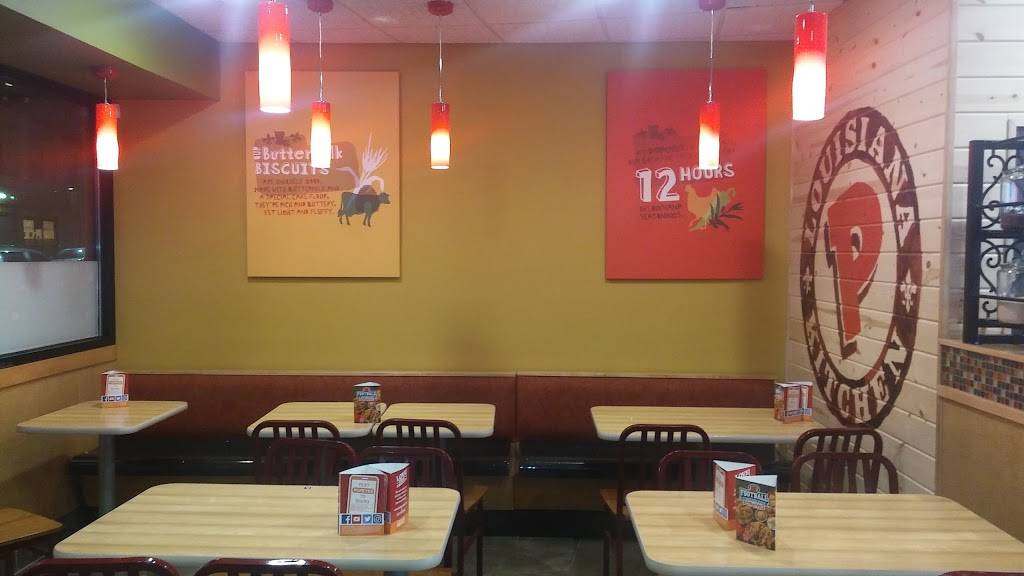 Popeyes Louisiana Kitchen | restaurant | 712 Broadway, Brooklyn, NY 11206, USA | 9293878513 OR +1 929-387-8513