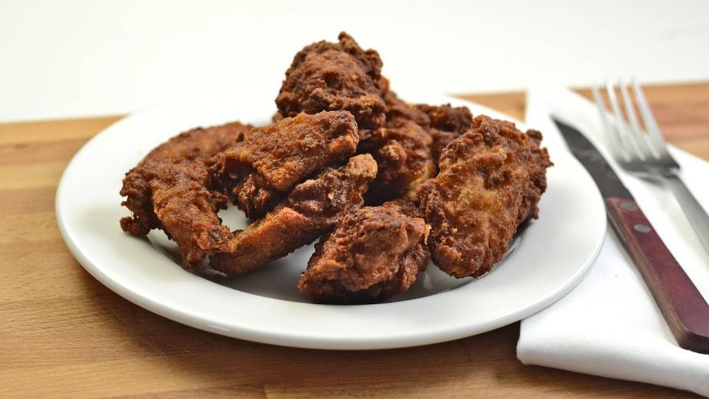 Papas Pizza | restaurant | 16501 Grand River Ave, Detroit, MI 48227, USA | 3132738888 OR +1 313-273-8888