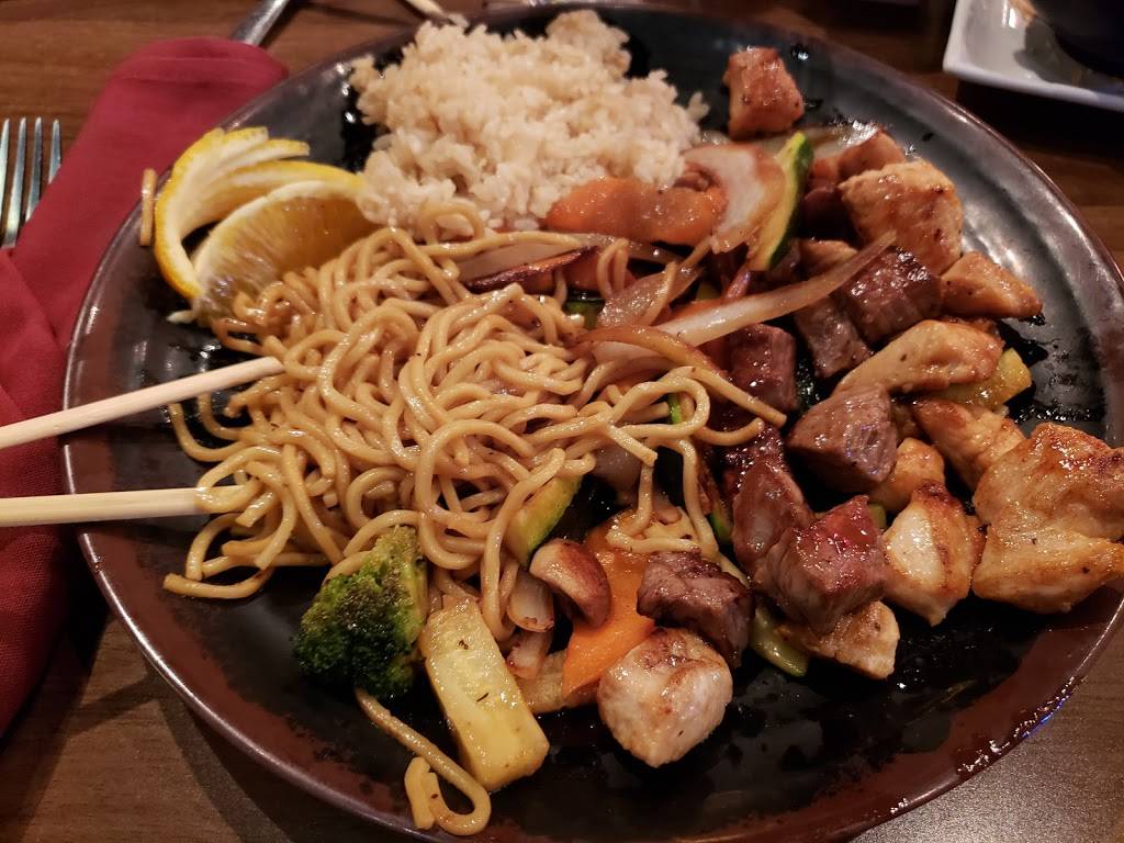 Fancy Sushi | restaurant | 2417 S Hwy 27, Clermont, FL 34711, USA | 3522418999 OR +1 352-241-8999