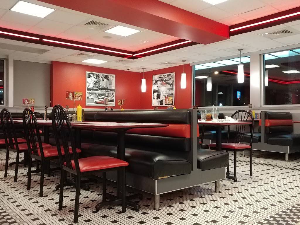 Steak n Shake | restaurant | 1919 N College Ave, Bloomington, IN 47404, USA | 8123318898 OR +1 812-331-8898