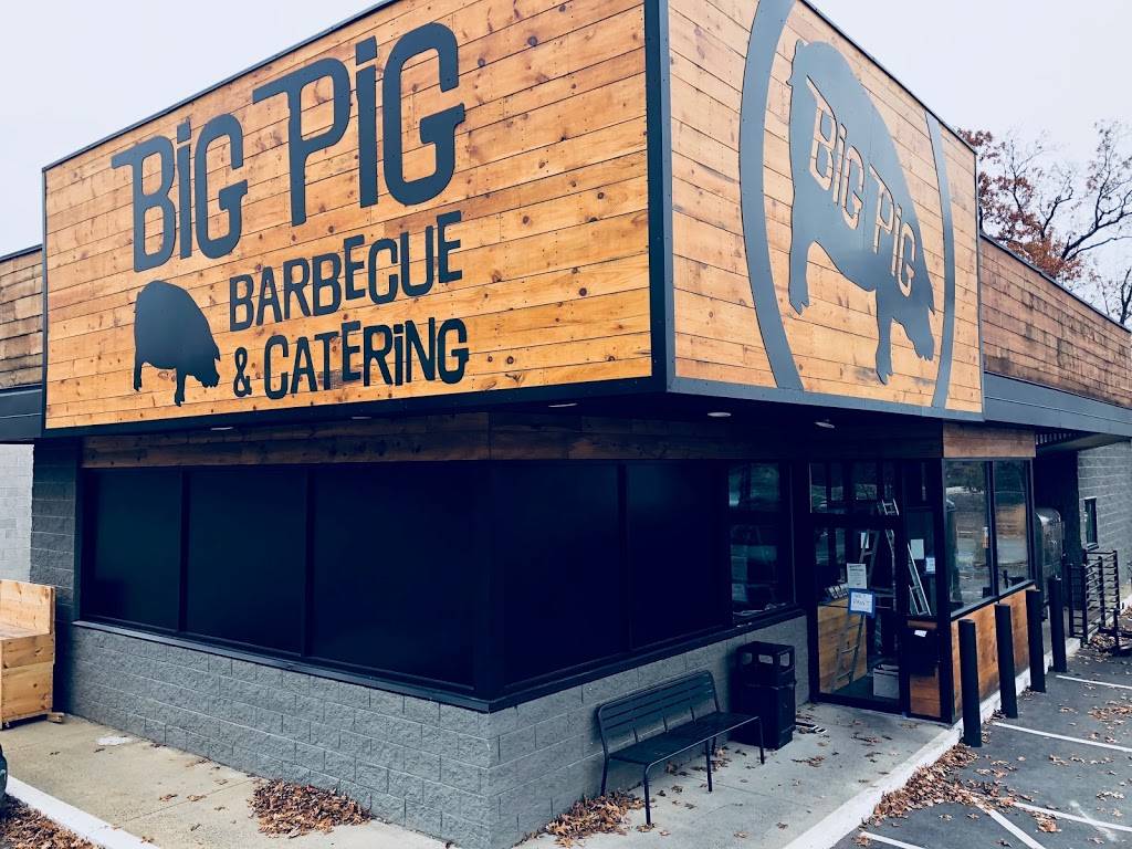 Big Pig Barbecue & Catering | restaurant | 108 Newbury St, Peabody, MA 01960, USA | 7817804191 OR +1 781-780-4191