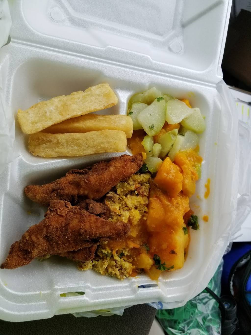 Oliveiras Steak House | restaurant | 72 Walnut St, Peabody, MA 01960, USA | 9785321530 OR +1 978-532-1530