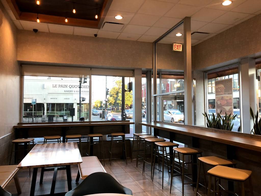 McDonalds | cafe | 1563 N Wells St, Chicago, IL 60610, USA | 3122662633 OR +1 312-266-2633