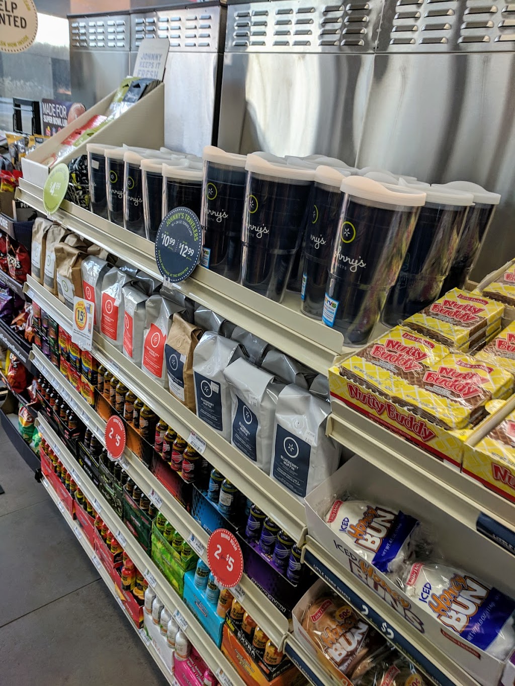 Johnnys Markets | cafe | 18913 Harbor Country Dr, New Buffalo, MI 49117, USA | 2694692499 OR +1 269-469-2499