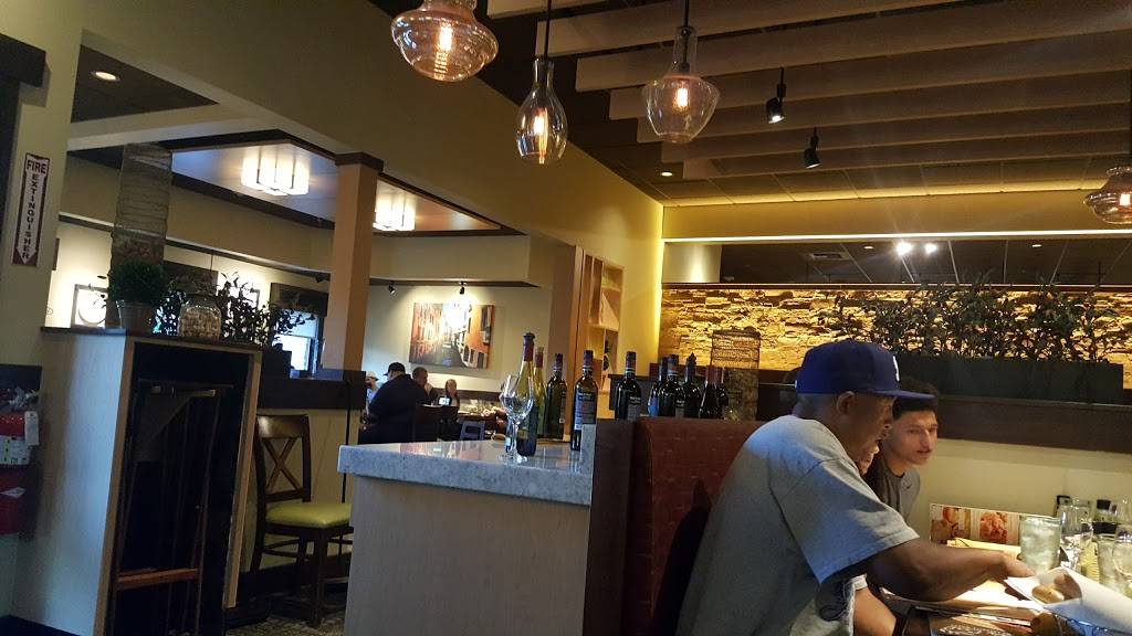 Olive Garden Italian Restaurant | meal takeaway | 3801 Grand Ave, Chino, CA 91710, USA | 9095905465 OR +1 909-590-5465