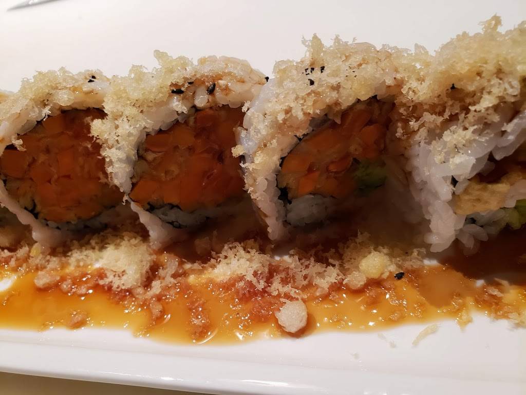 Kamura Sushi | restaurant | 3800 Sebastopol Rd, Santa Rosa, CA 95407, USA | 7075262652 OR +1 707-526-2652