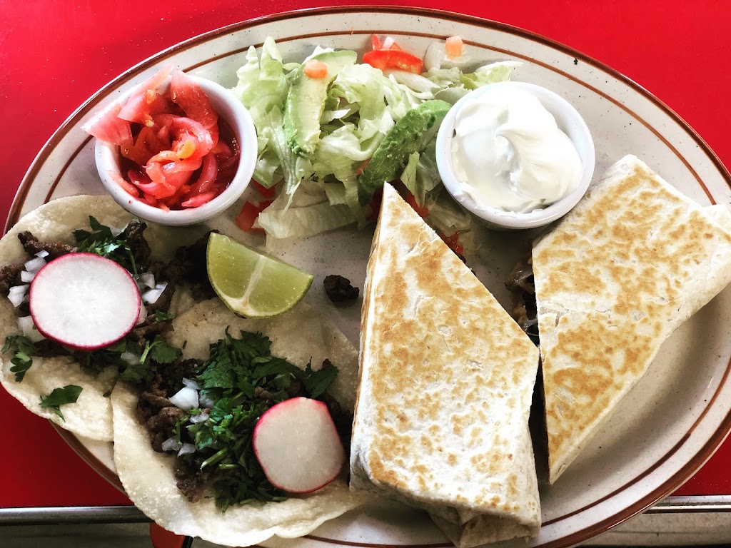 Mi Haciendita | restaurant | 330 South St, Mabton, WA 98935, USA | 5098966010 OR +1 509-896-6010