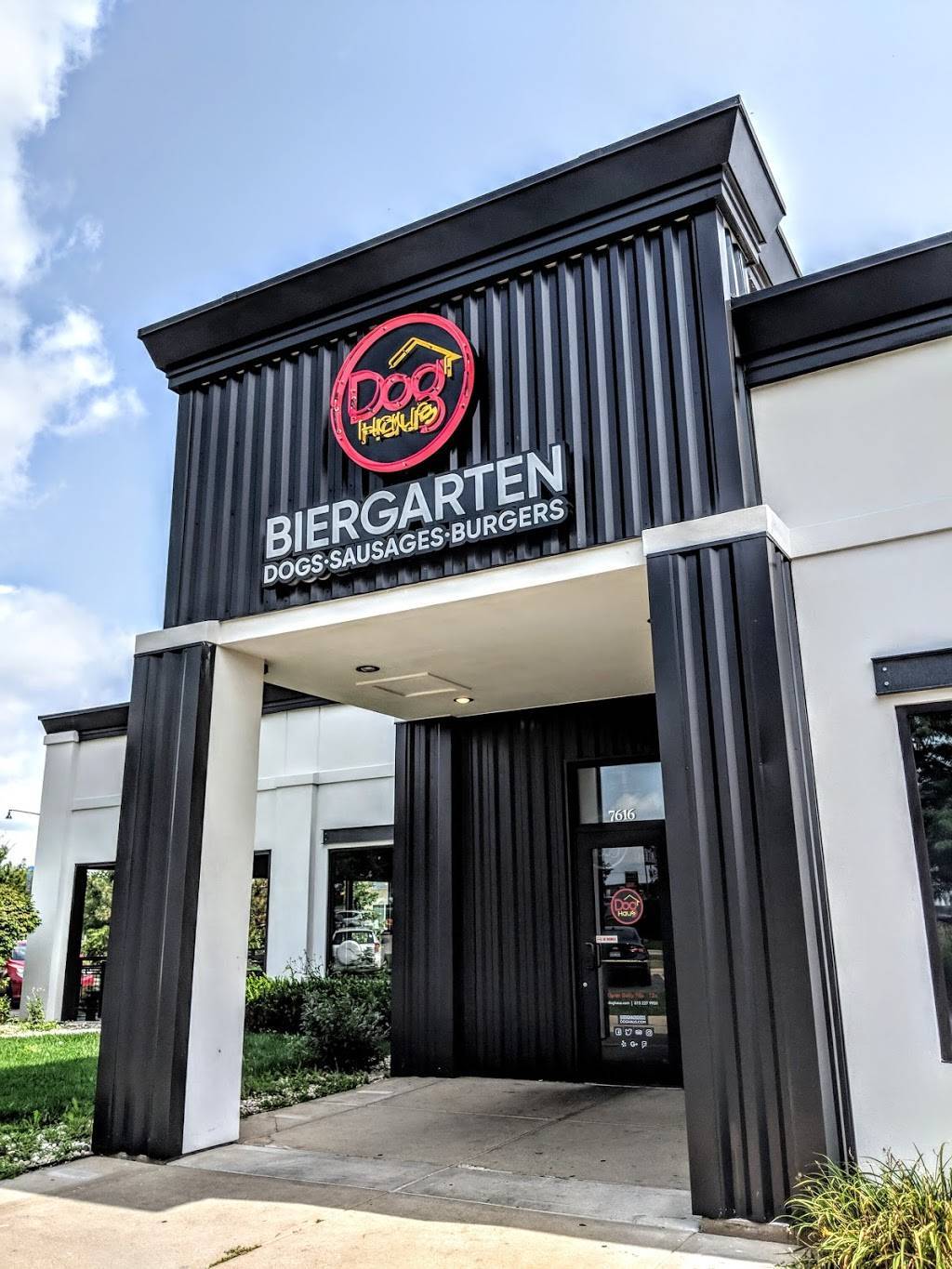 Dog Haus Biergarten Rockford | meal takeaway | 7616 Walton St, Rockford, IL 61108, USA | 8152279900 OR +1 815-227-9900