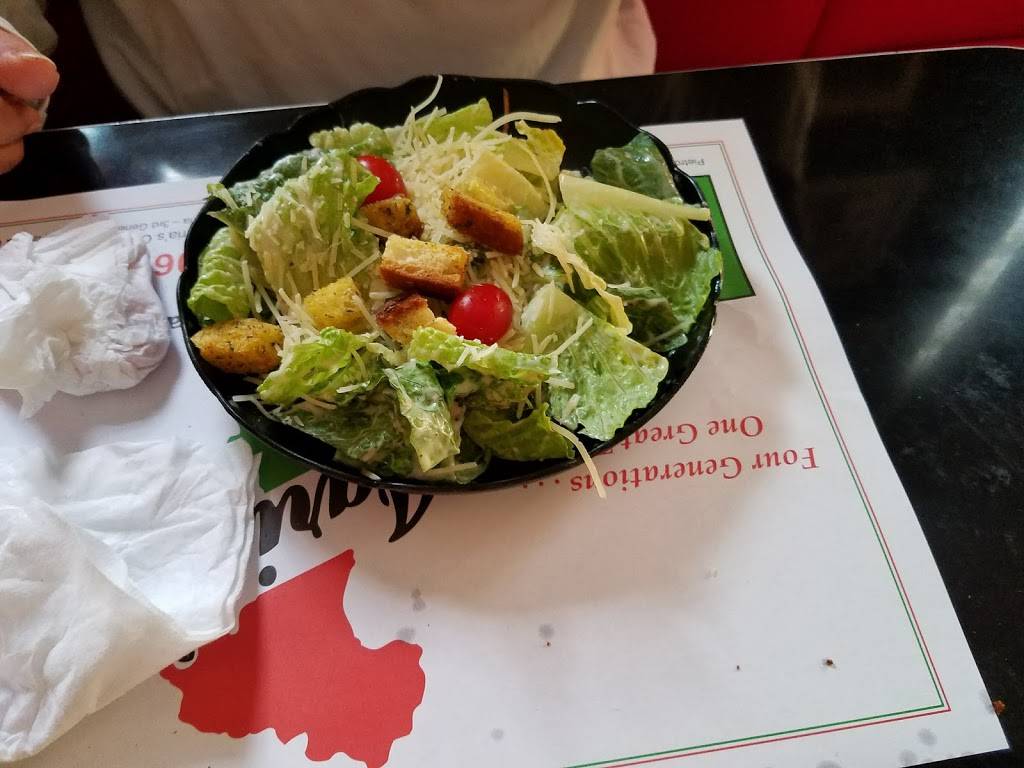 Iarias Italian Restaurant | restaurant | 317 S College Ave, Indianapolis, IN 46202, USA | 3176387706 OR +1 317-638-7706