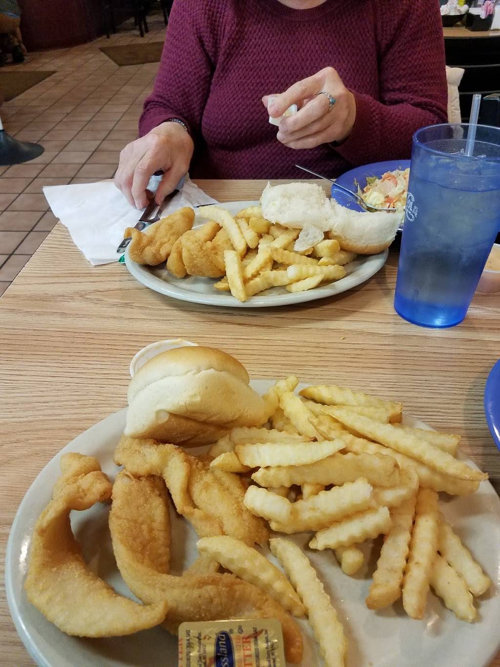 Richs Cafe | restaurant | 3411 Lower Huntington Rd, Fort Wayne, IN 46809, USA | 2604781996 OR +1 260-478-1996