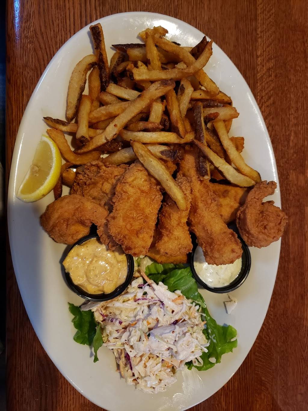 Dogfish Head Alehouse | restaurant | 800 W Diamond Ave, Gaithersburg, MD 20878, USA | 3019634847 OR +1 301-963-4847