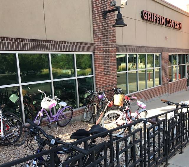 Griffin Tavern | restaurant | 5062 S Syracuse St, Denver, CO 80237, USA | 7204824038 OR +1 720-482-4038