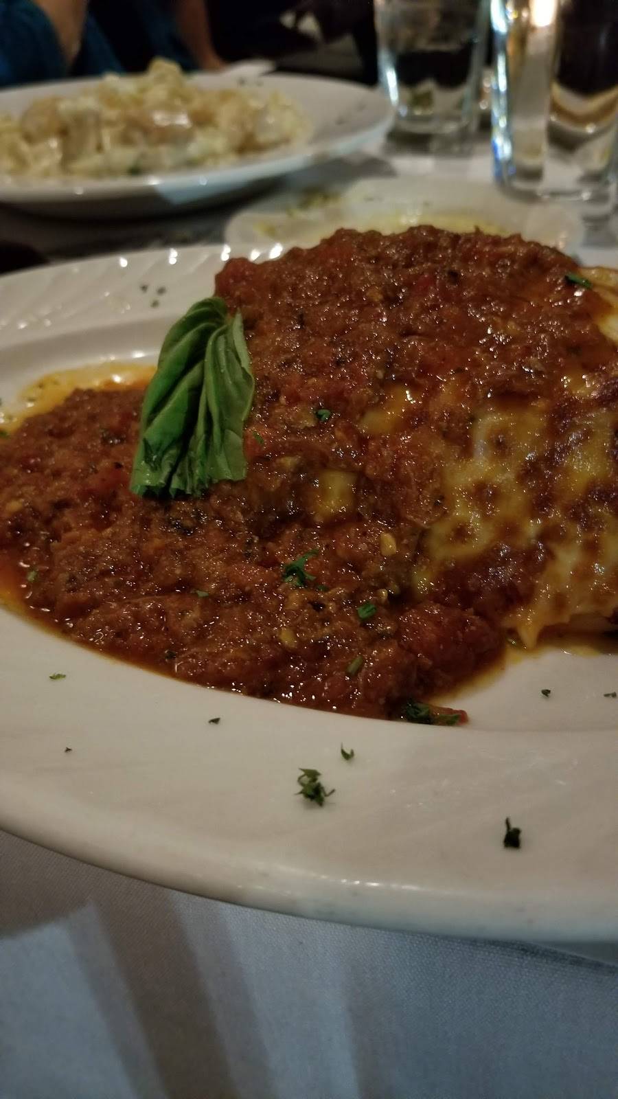 Giacomos Ristorante Italiano | restaurant | 740 N Wolf Rd, Des Plaines, IL 60016, USA | 8473907330 OR +1 847-390-7330