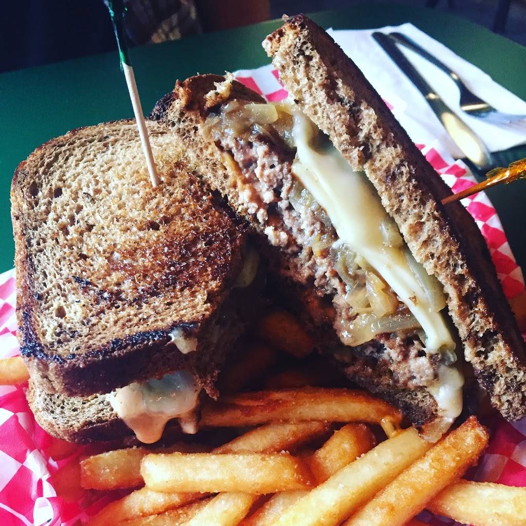 Big Lake Bar & Grill | restaurant | 18247 WA-9, Mt Vernon, WA 98274, USA | 3604226411 OR +1 360-422-6411