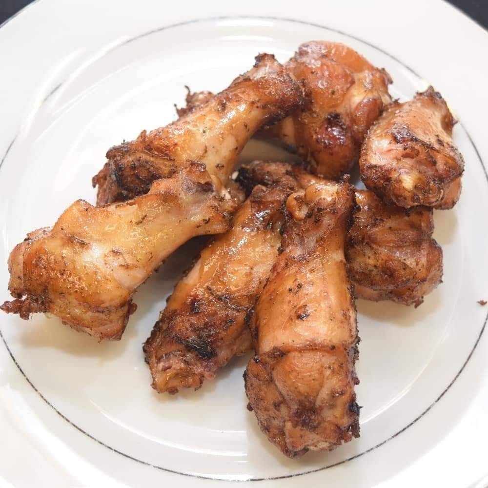 Bourbon and Bones The Smokehouse | restaurant | 17011 St Clair Ave, Cleveland, OH 44110, USA | 2169128858 OR +1 216-912-8858