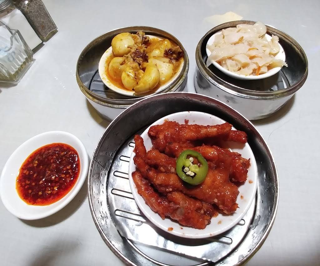 Shangri-La | restaurant | 6407 Orchard Lake Rd, West Bloomfield Township, MI 48322, USA | 2486268585 OR +1 248-626-8585