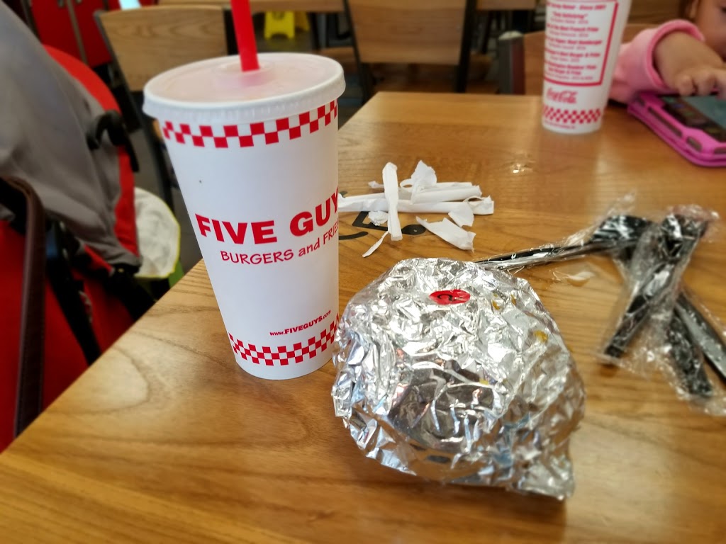 Five Guys | meal takeaway | 117 S Bouquet St, Pittsburgh, PA 15213, USA | 4128027100 OR +1 412-802-7100