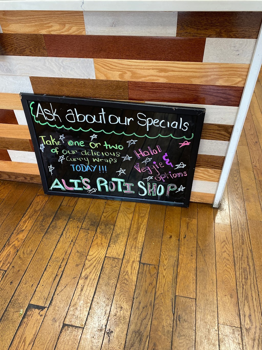 Alis Roti Shop | restaurant | 127-17 Liberty Ave, Queens, NY 11419, USA | 3473924720 OR +1 347-392-4720