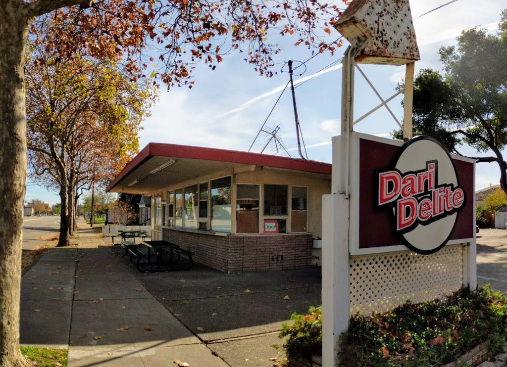 Dari Delite Drive-In | restaurant | 17735 Monterey Rd, Morgan Hill, CA 95037, USA | 4087795381 OR +1 408-779-5381