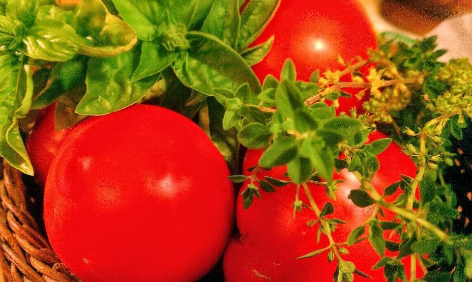 Movable FEAST | meal takeaway | 5143 E 65th St, Indianapolis, IN 46220, USA | 3175779901 OR +1 317-577-9901