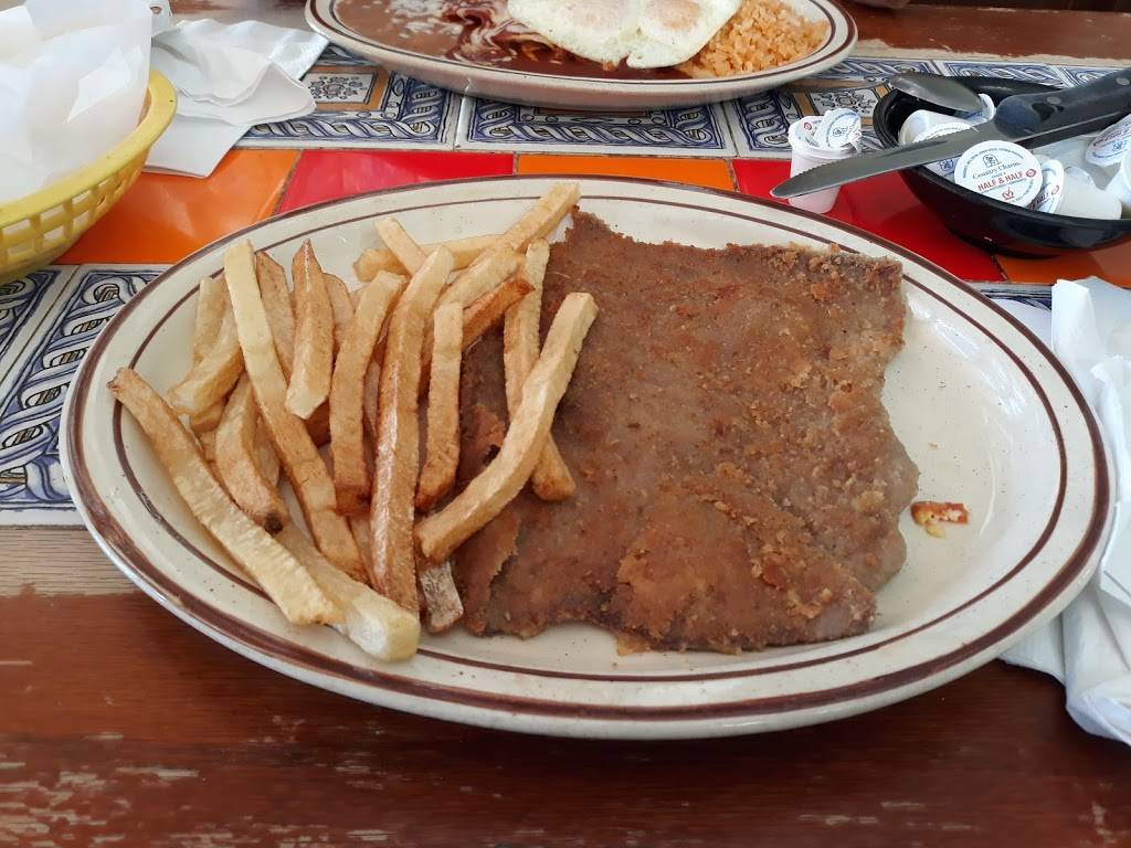 La Malinche | restaurant | 9109 Dyer St G, El Paso, TX 79924, USA | 9157558520 OR +1 915-755-8520