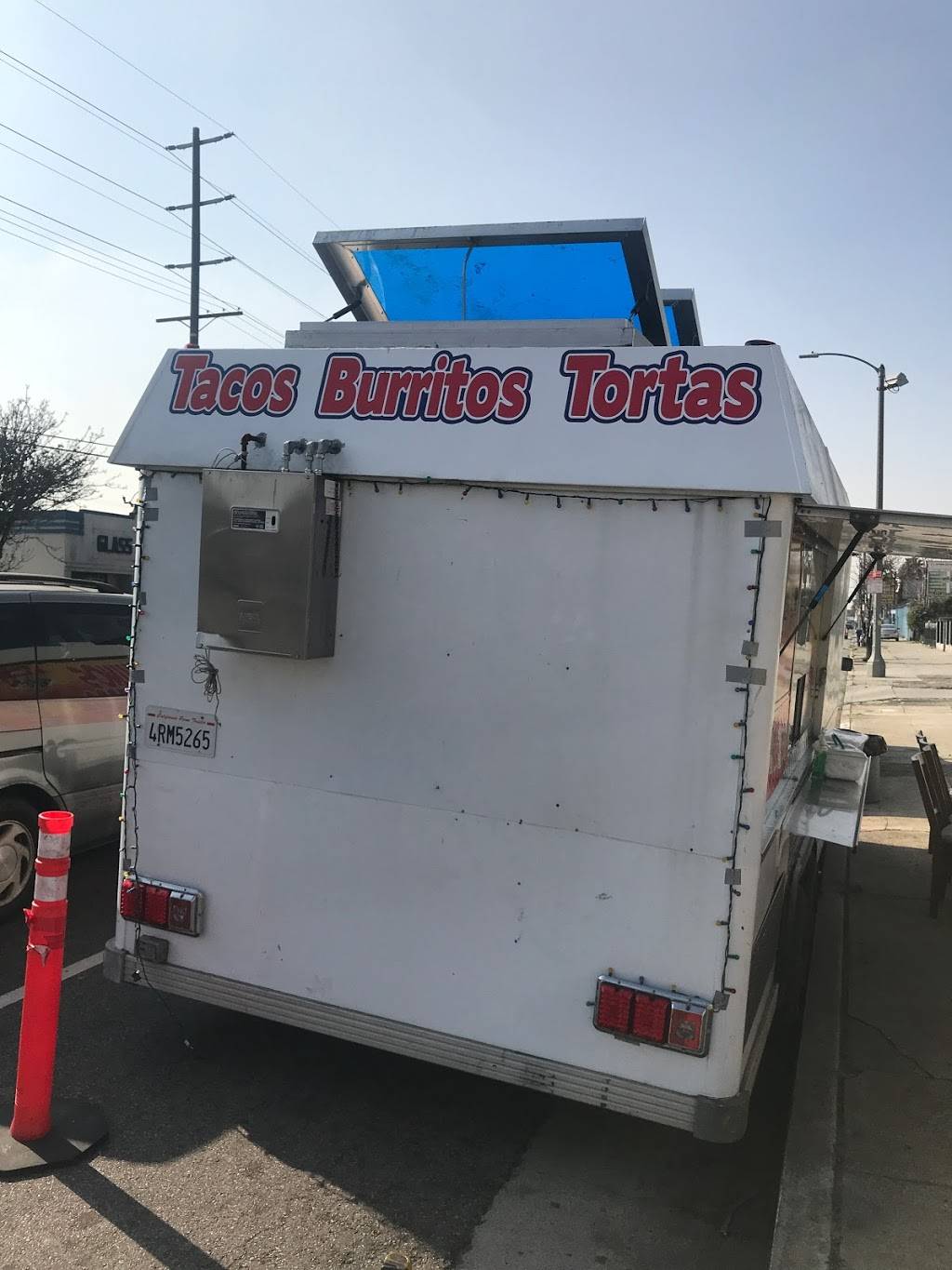 Chinos tacos | restaurant | 7742 Redlands St, Playa Del Rey, CA 90293, USA | 3236951309 OR +1 323-695-1309