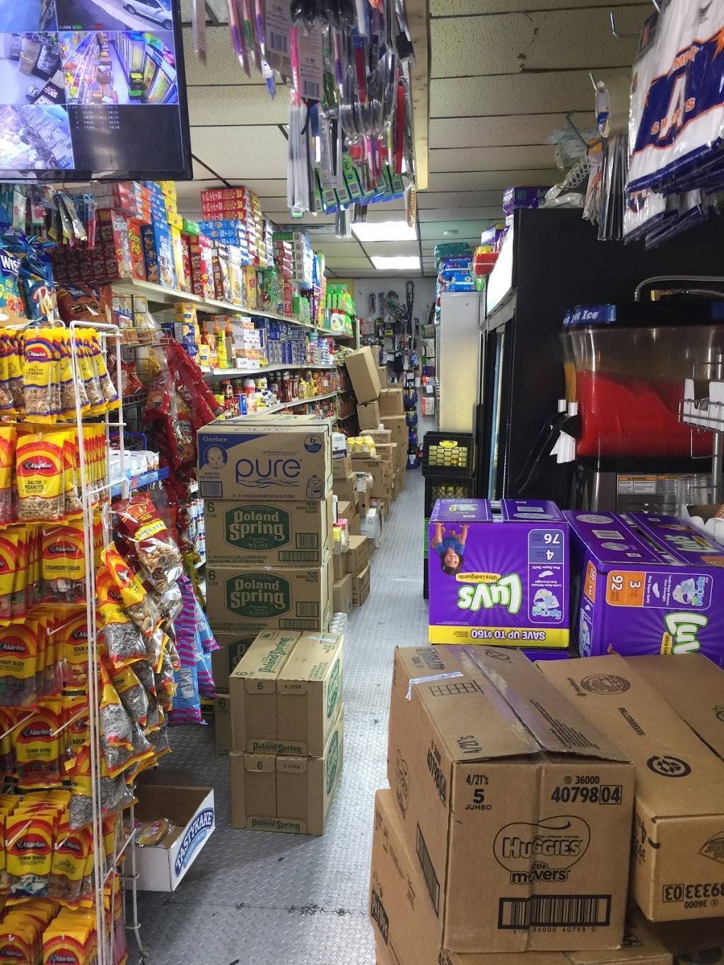 Yennifer Supermarket | restaurant | 458 Nye Ave, Irvington, NJ 07111, USA | 9733990034 OR +1 973-399-0034