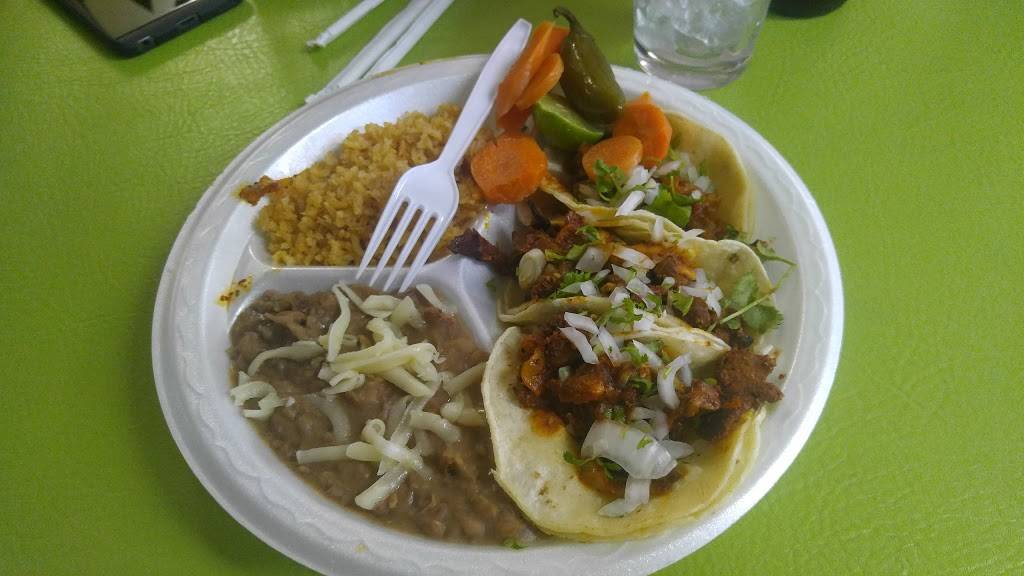 Del Yaqui | restaurant | 9201 S Avenida del Yaqui, Guadalupe, AZ 85283, USA | 4808398170 OR +1 480-839-8170