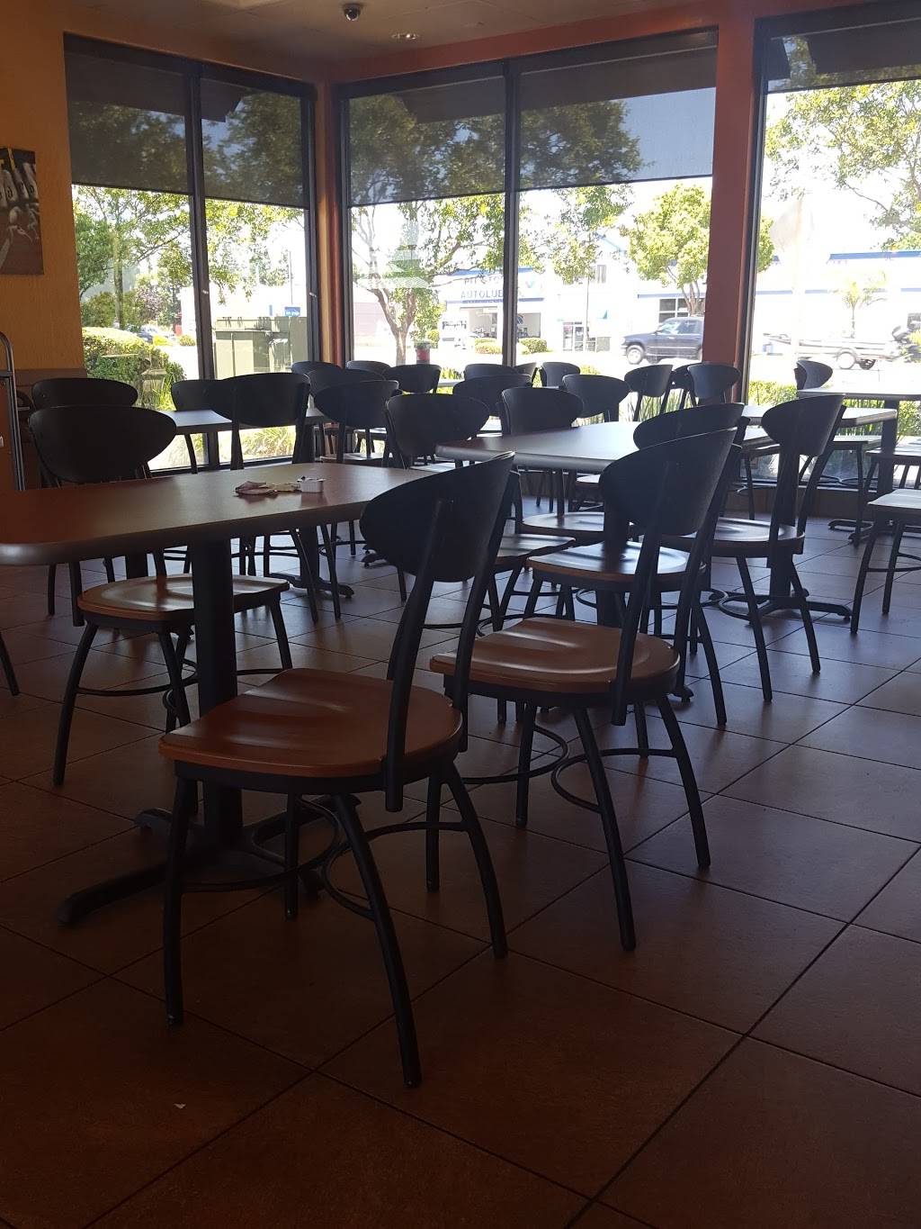 Jack in the Box | restaurant | 2246 Patterson Rd, Riverbank, CA 95367, USA | 2098638924 OR +1 209-863-8924