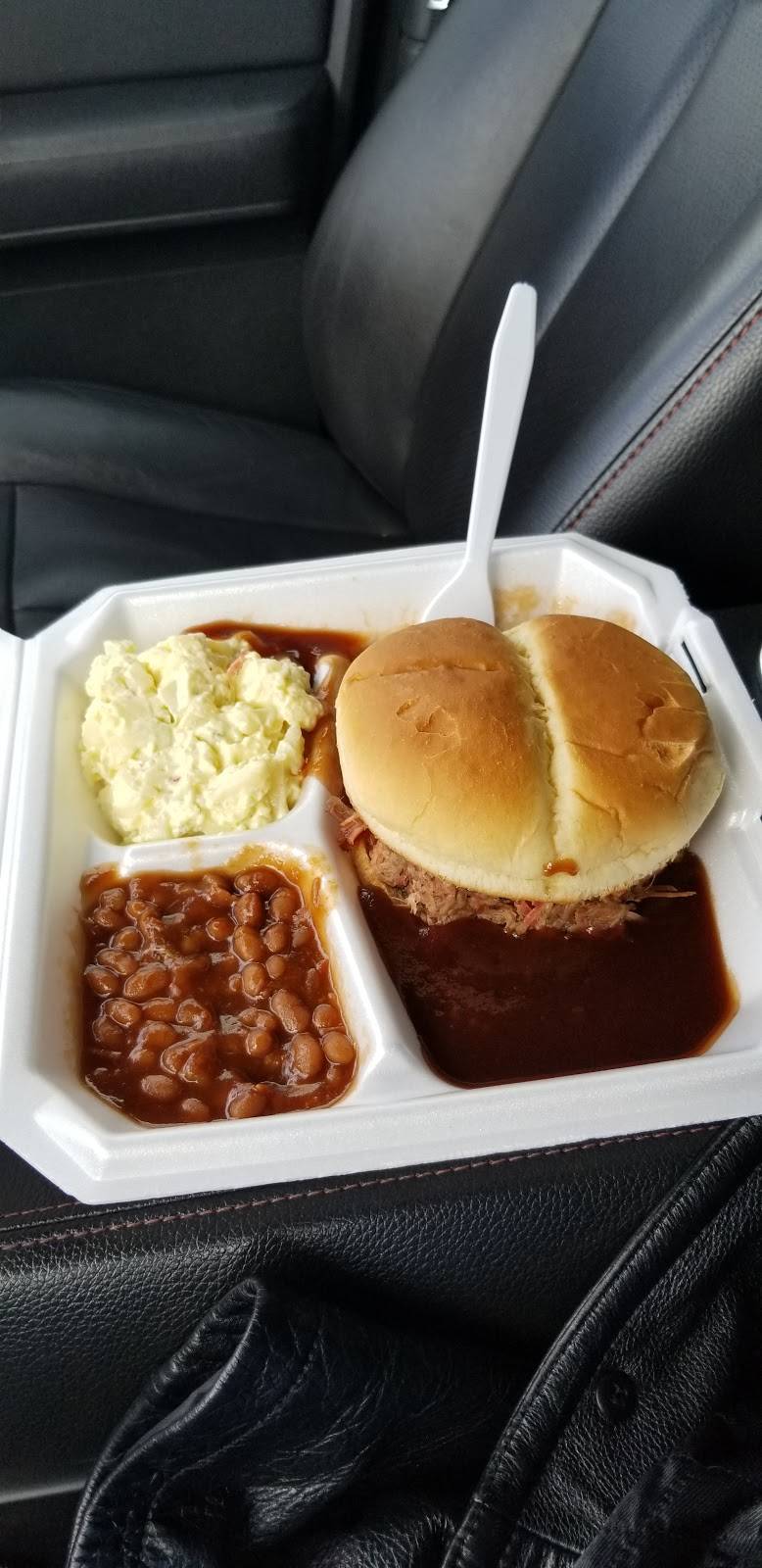 Abigails BBQ | restaurant | 8014 W Andrew Johnson Hwy, Mosheim, TN 37818, USA | 4234704192 OR +1 423-470-4192