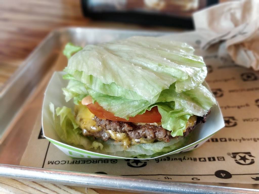 BurgerFi | restaurant | 1514 Immokalee Rd #101, Naples, FL 34110, USA | 2396315647 OR +1 239-631-5647