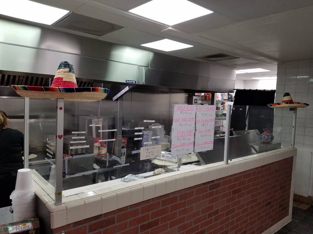 Habaneros Taqueira | restaurant | 2595 S East Ave, Fresno, CA 93706, USA | 5598920581 OR +1 559-892-0581