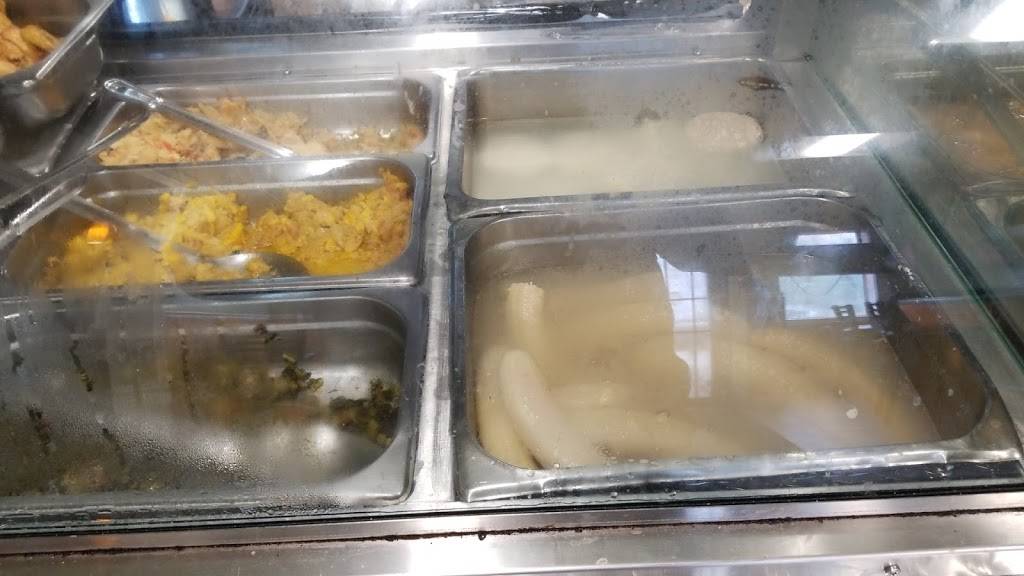 Country Kitchen | restaurant | 838 Blue Hill Avenue, Boston, MA 02124, USA | 6178220500 OR +1 617-822-0500