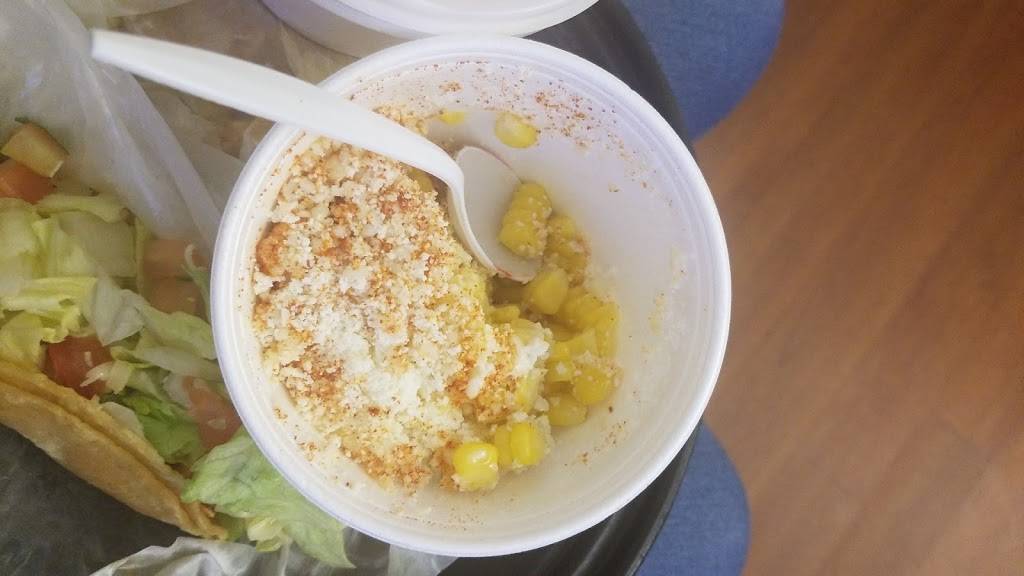 La Cocina Jalisciense | restaurant | 3224 95th St, Evergreen Park, IL 60805, USA | 7084241111 OR +1 708-424-1111