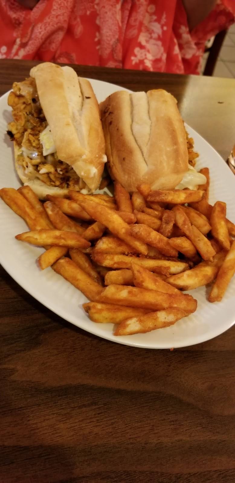 Lil Italian Cafe | meal delivery | 3065 Centreville Rd, Herndon, VA 20171, USA | 7039040223 OR +1 703-904-0223